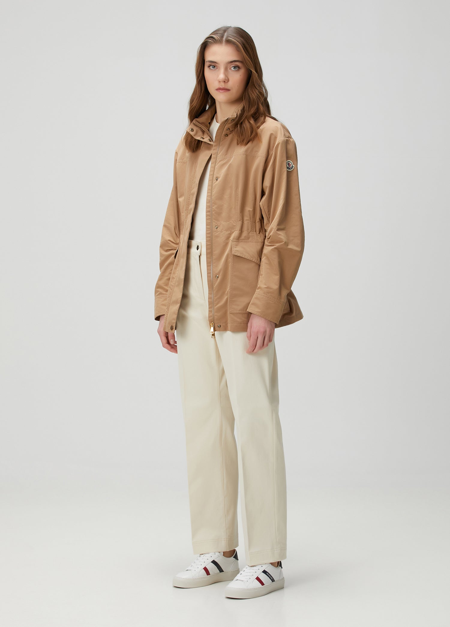 MONCLER NADES SHORT PARKA - BEYMEN