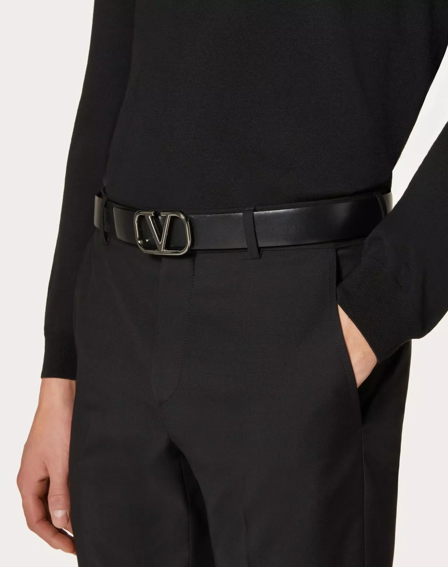 VALENTINO LEATHER BRACELET - BEYMEN
