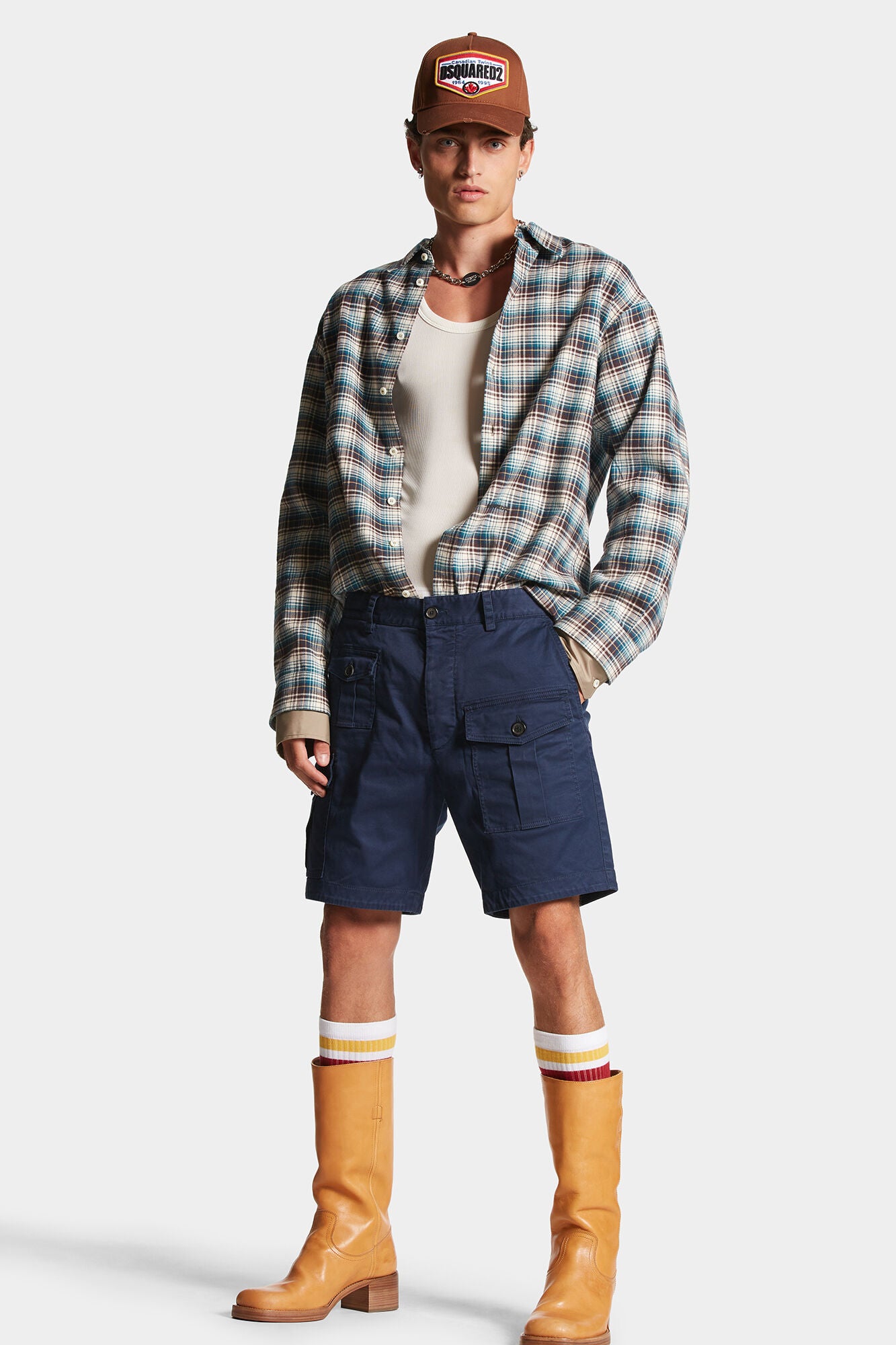 DSQUARED2 SEXY CARGO SHORTS