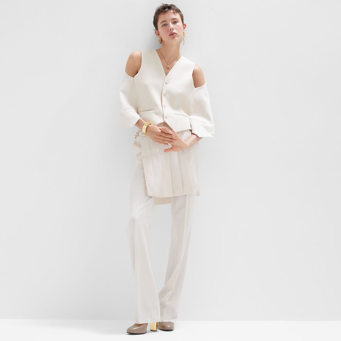FENDI GILET TRICOTINE WOOL - BEYMEN