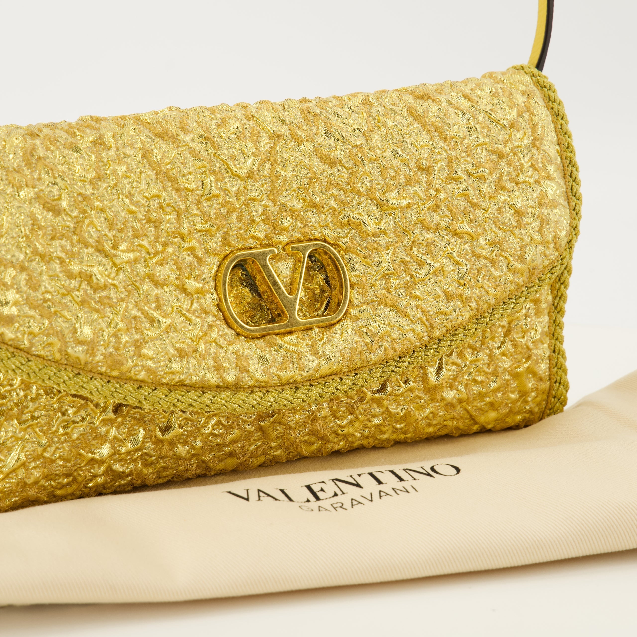 VALENTINO GARAVANI CLUTCH VAIN SOFT - BEYMEN