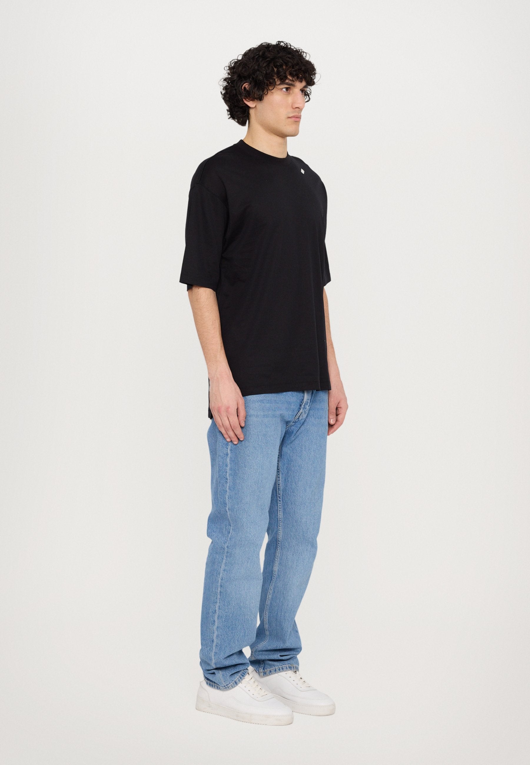 EMPORIO ARMANI OVERSIZED T-SHIRT WITH MICRO TAG - BEYMEN