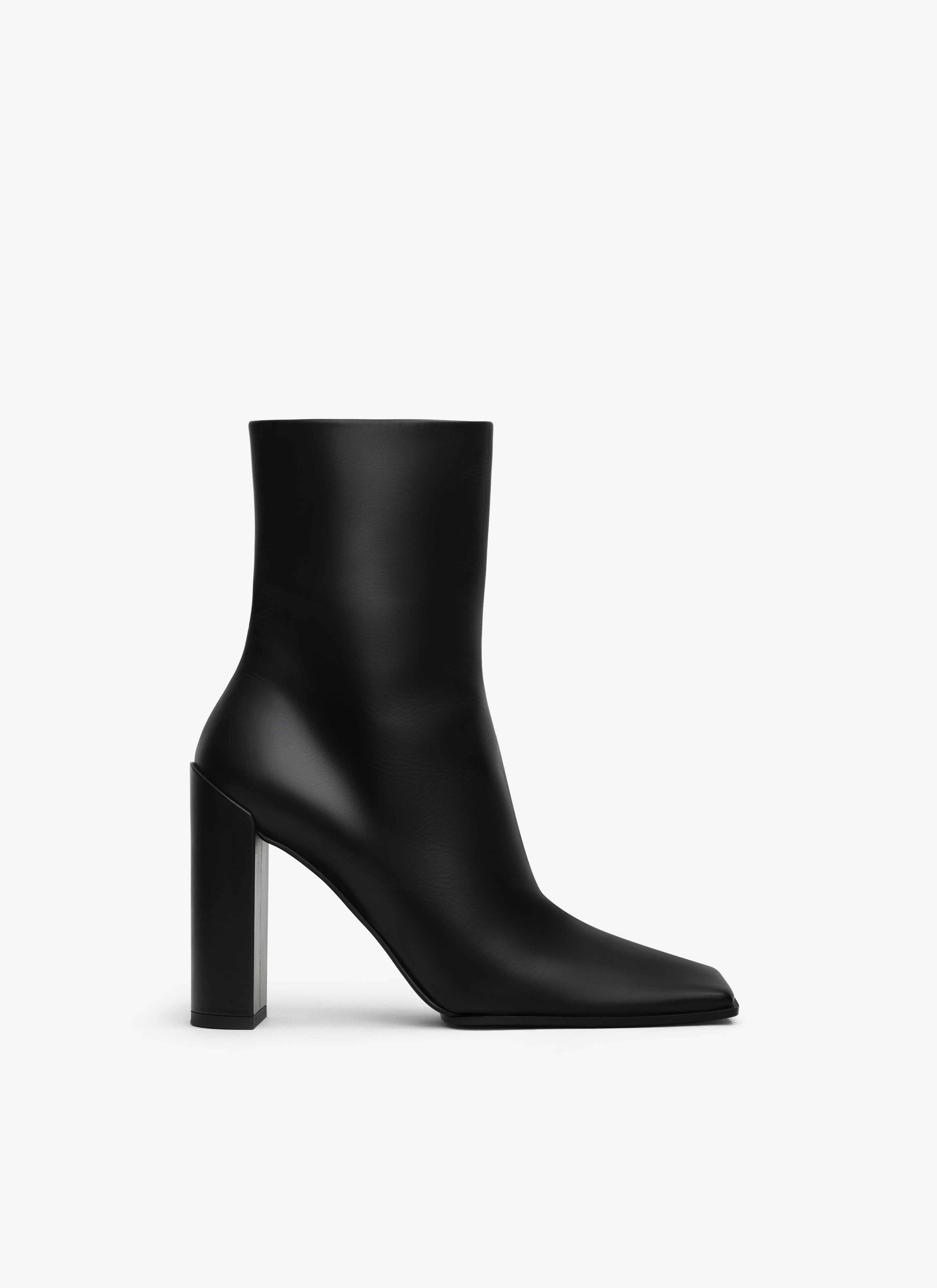 ALAIA ANKLE BOOTS 90 - BEYMEN