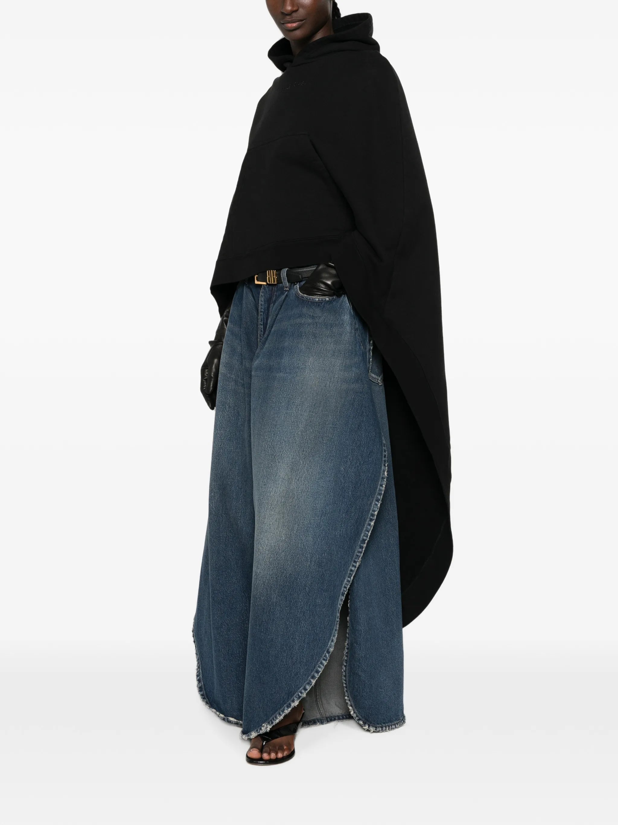 BALENCIAGA TRAIN HOODIE - BEYMEN