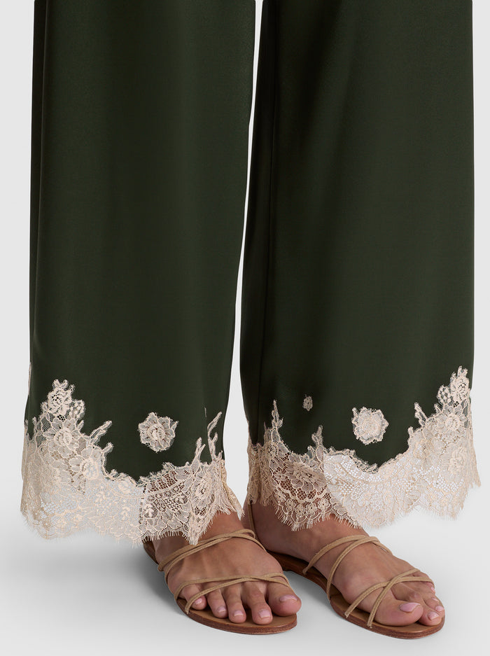 ALICE + OLIVIA LACE GAUCHO PANT - BEYMEN