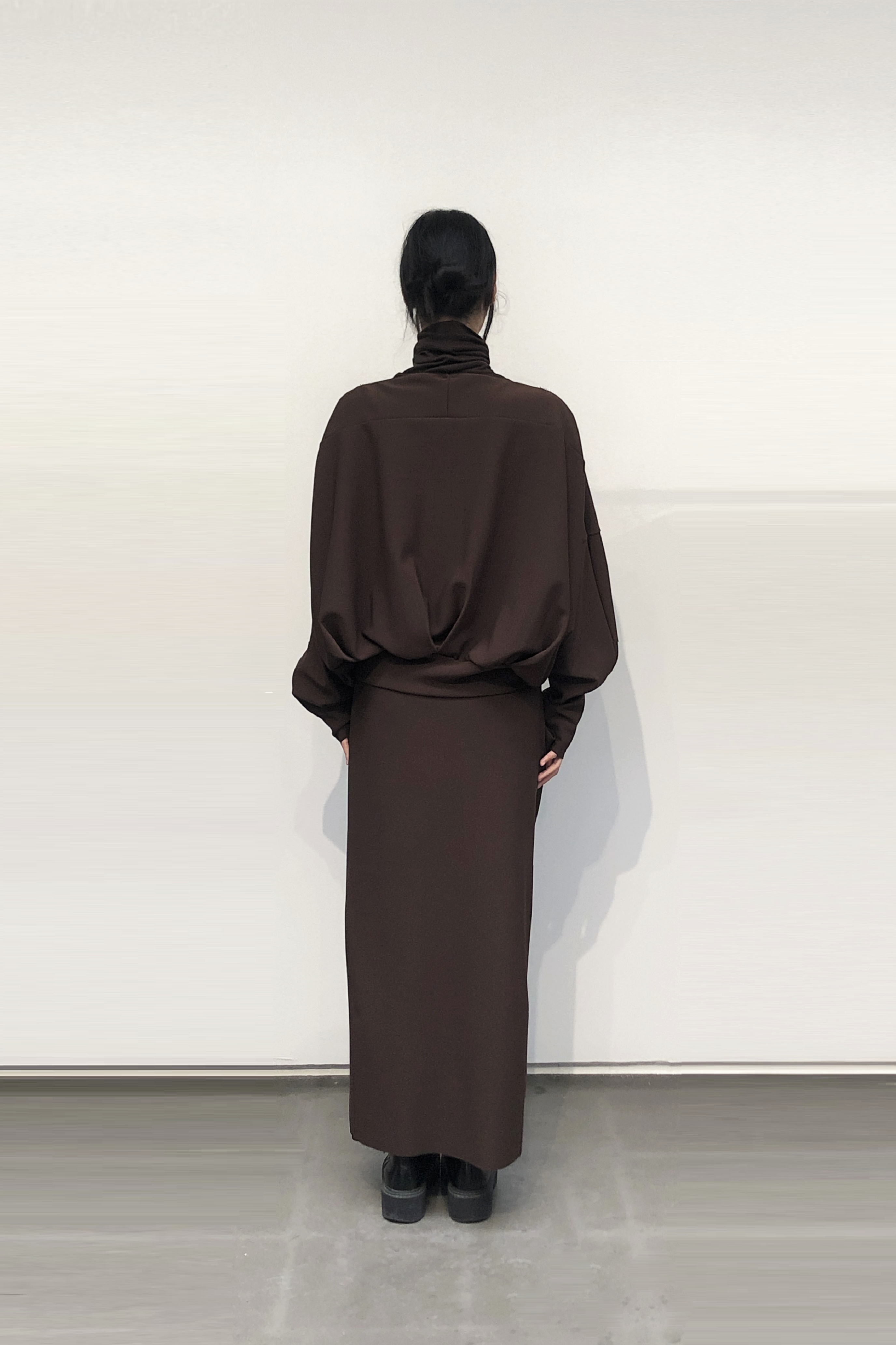 GAZE DE LIN LESS LINE_SHOULDER ZIP-OPEN TO