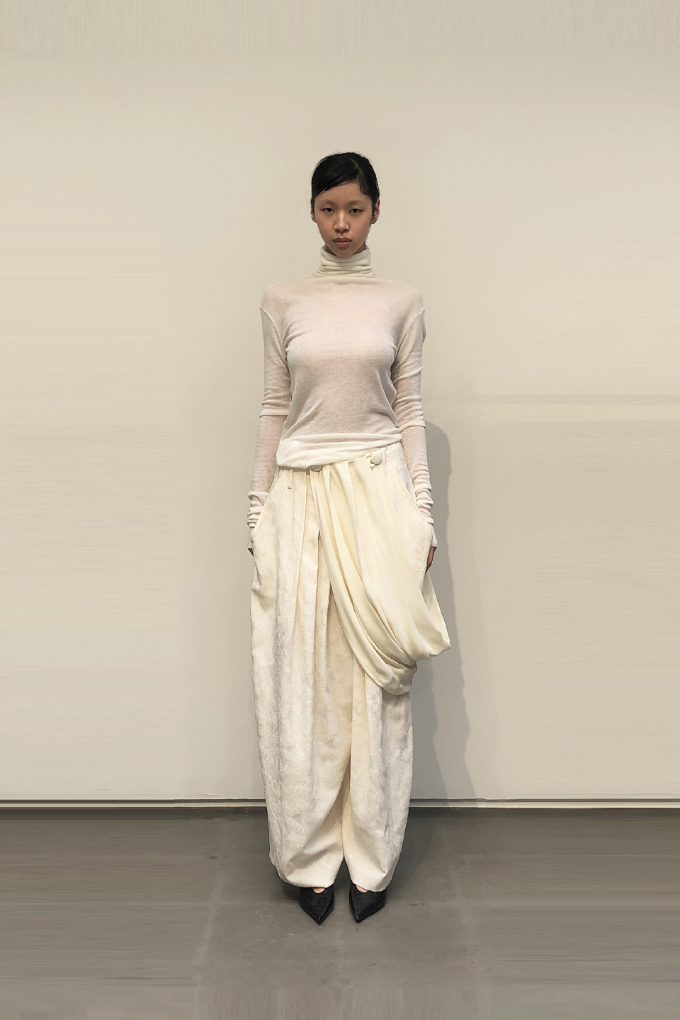 GAZE DE LIN PANTS WITH DRAPED SHAWL
