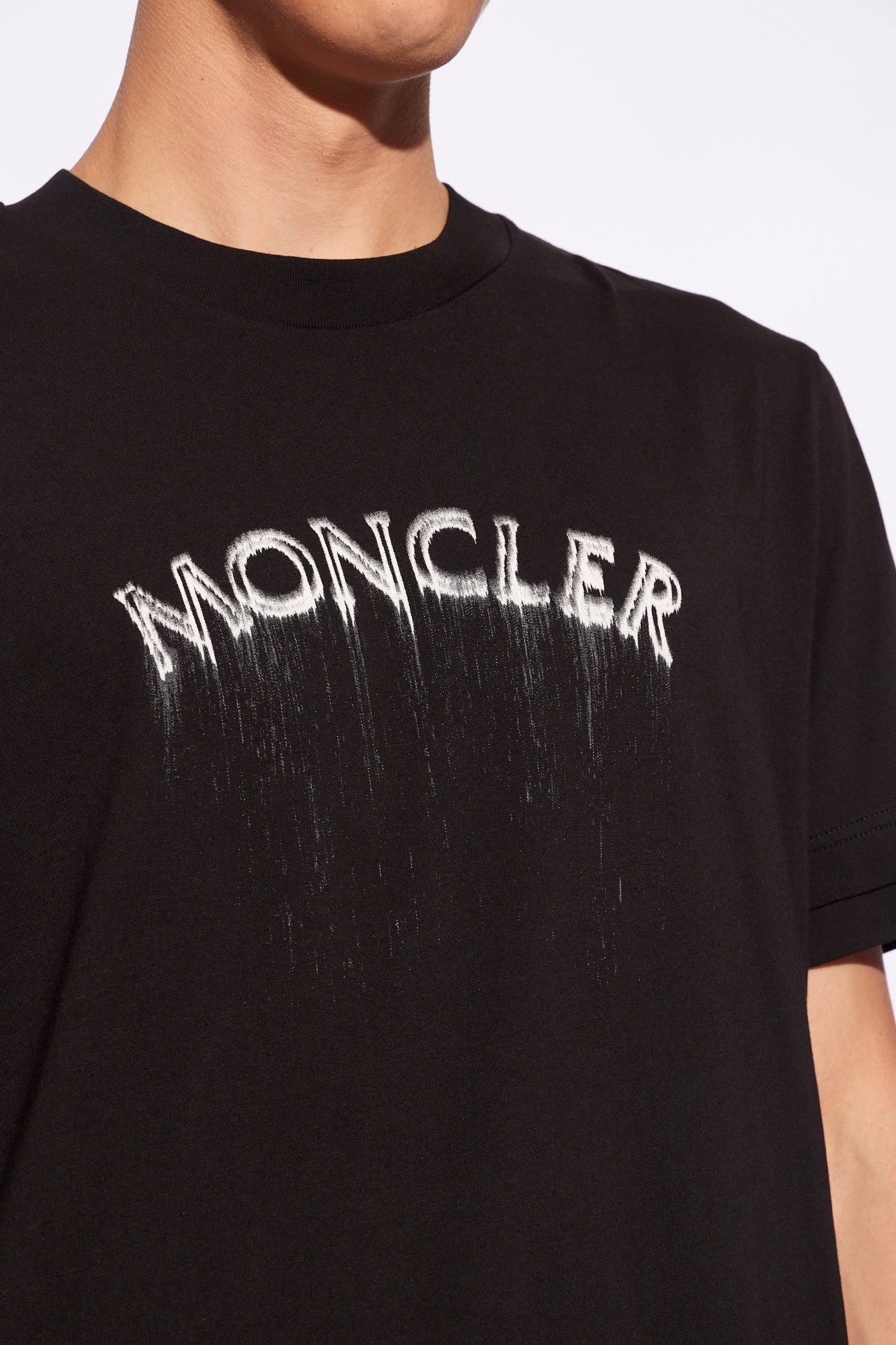 Moncler T-shirt