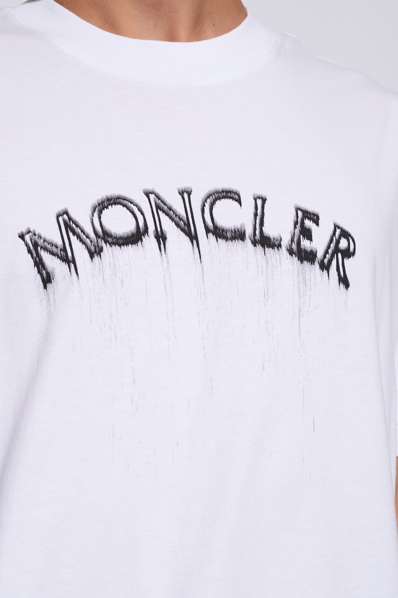 Moncler T-shirt