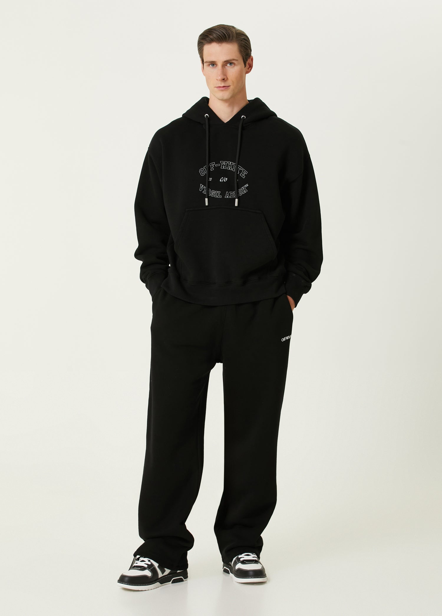 OFF-WHITE SWEATSHIRT