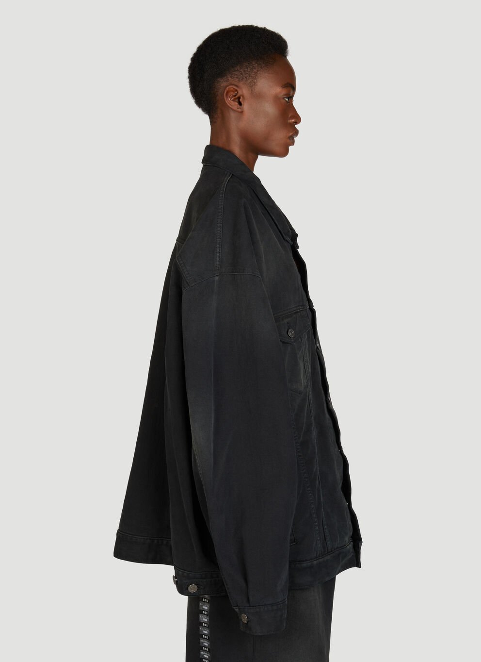 BALENCIAGA STICKER JACKET - BEYMEN