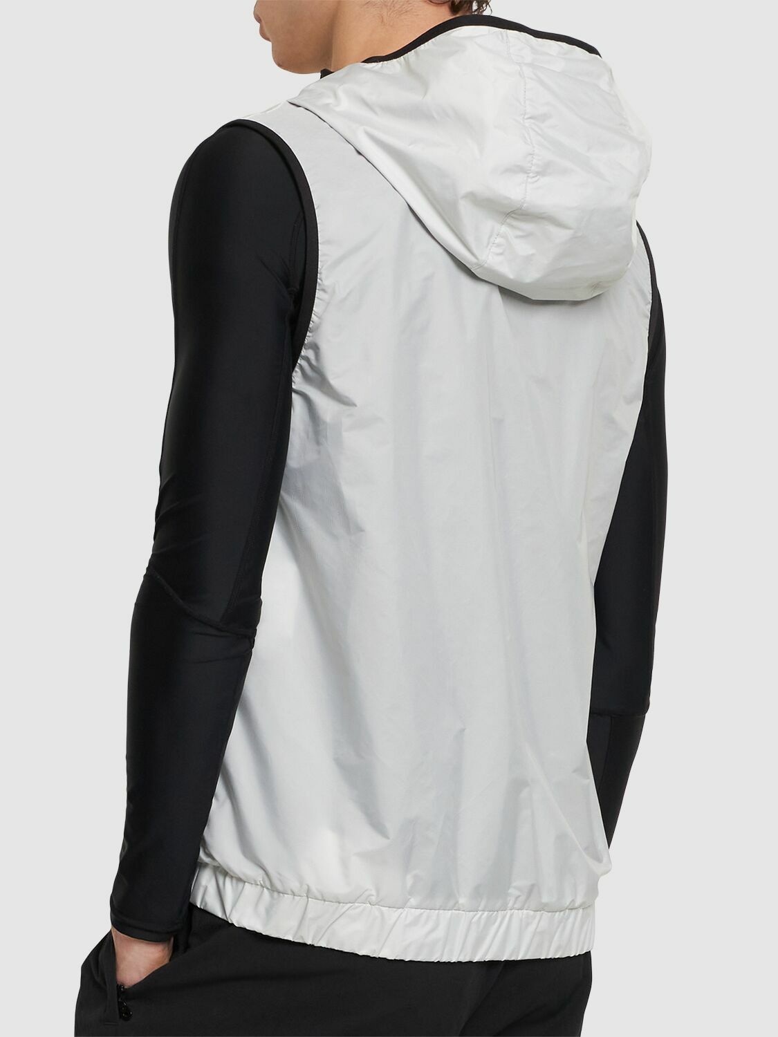 MONCLER VALLESE VEST - BEYMEN