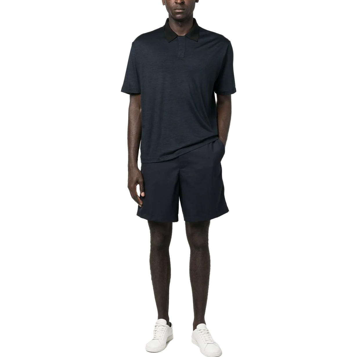 EMPORIO ARMANI CLASSIC SHORT WITH POCKETS - BEYMEN