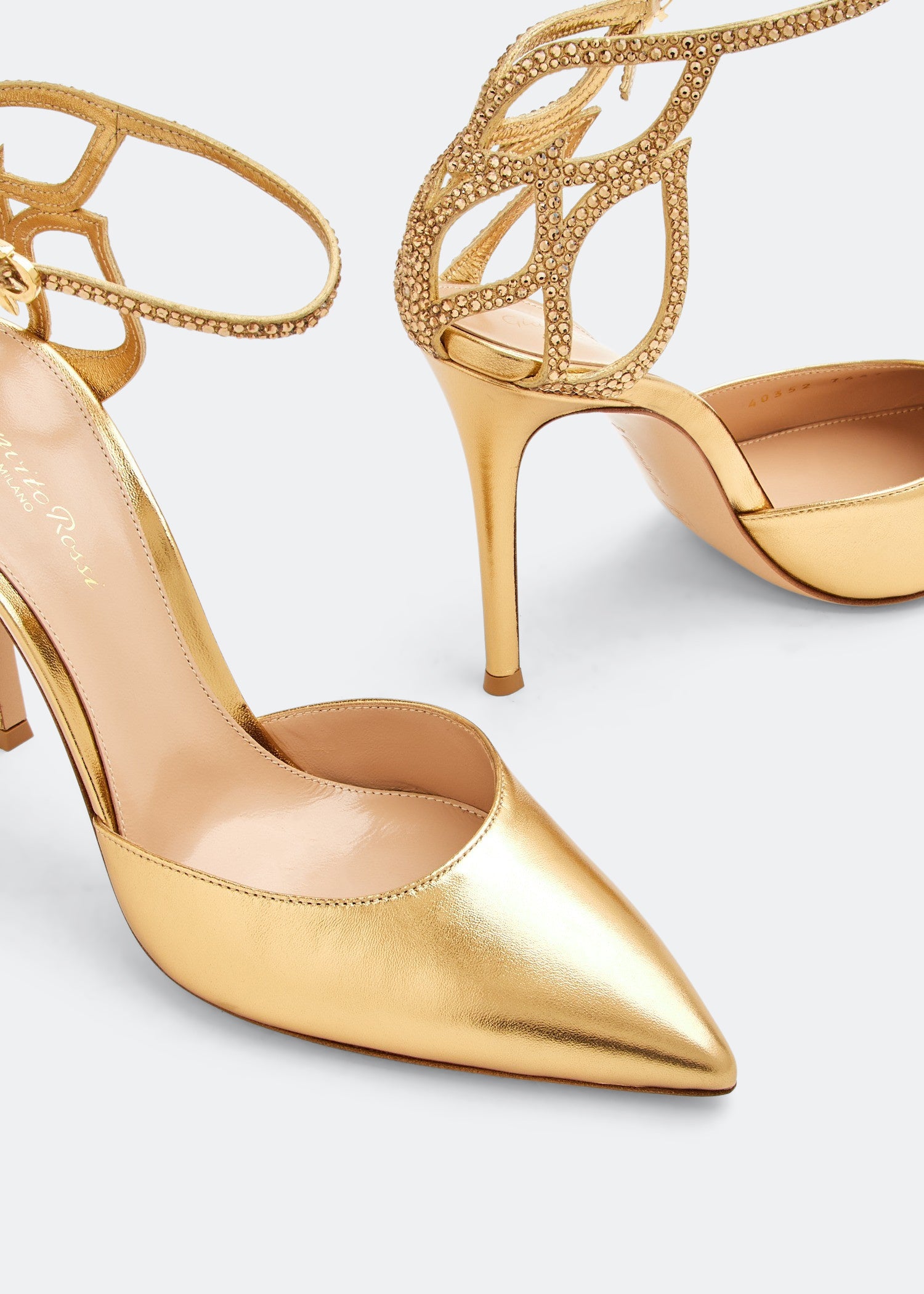 GIANVITO ROSSI D'ORSAY PUMP - BEYMEN