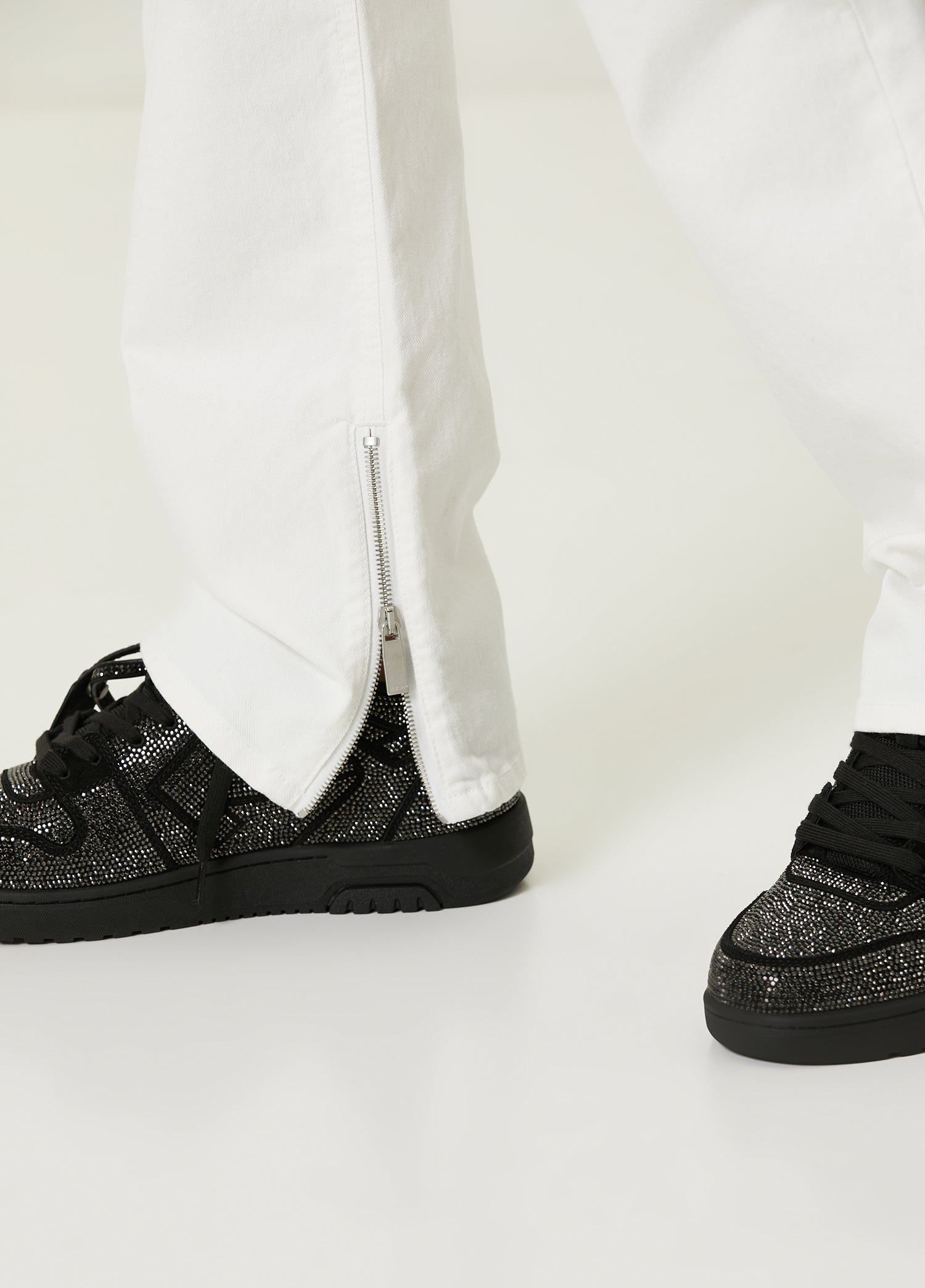 OFF-WHITE JEANS
