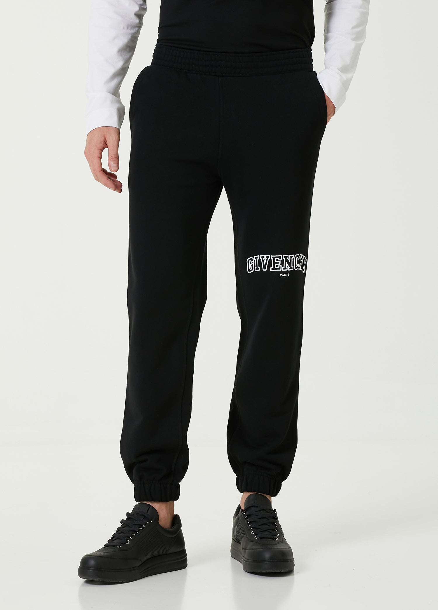 GIVENCHY SLIM FIT JOGGING W/EMBROIDERY