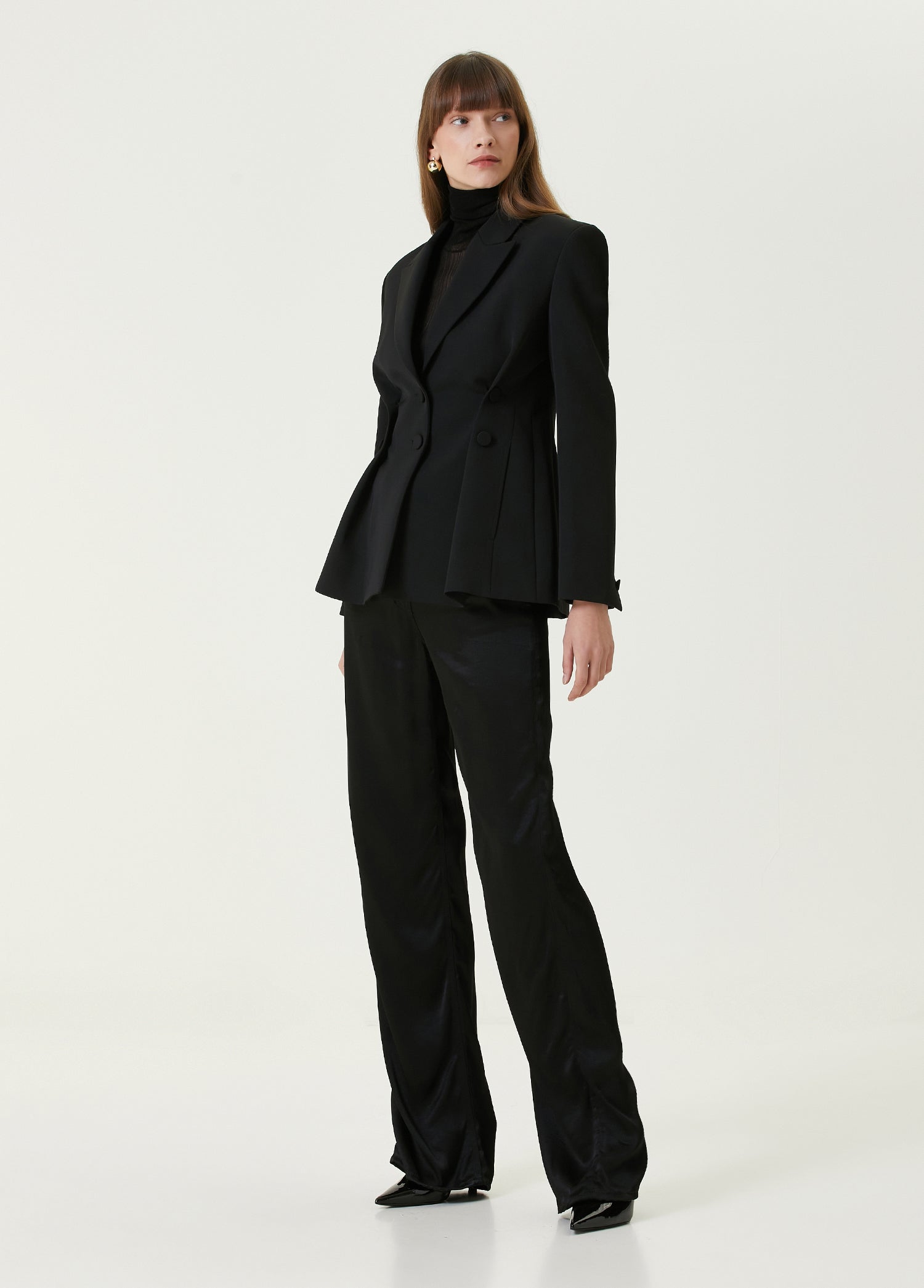 GIVENCHY BUTTON JACKET COMMERCIAL VERSI