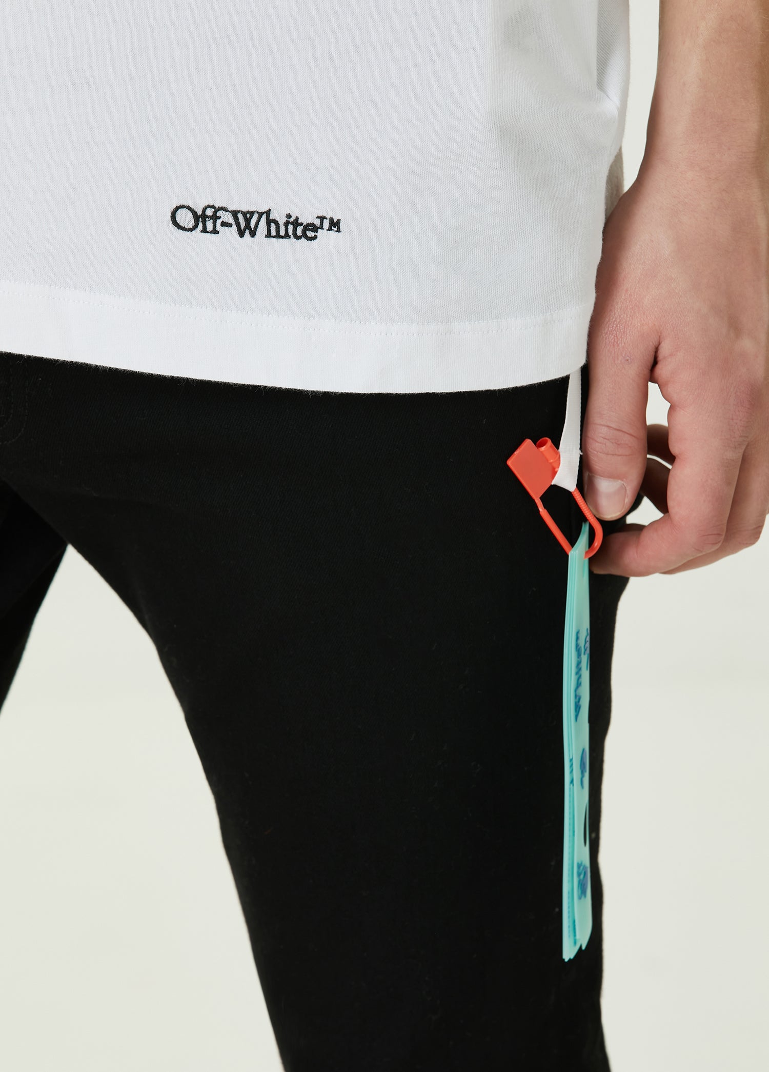 OFF-WHITE SCRIBBLE DIAG SLIM SS T-SHIRT
