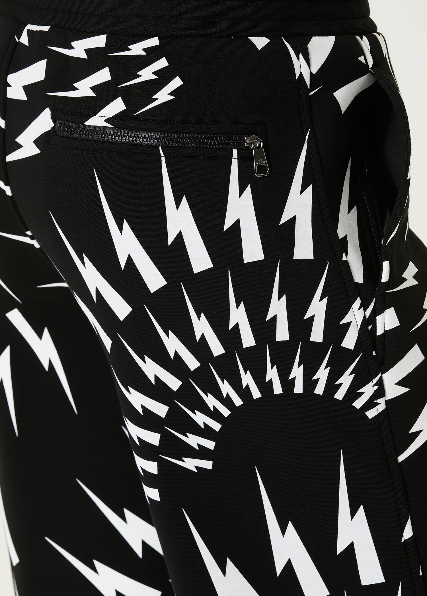 NEIL BARRETT CRAZY BOLTS/ LOOSE SWEATSHOORT - BEYMEN