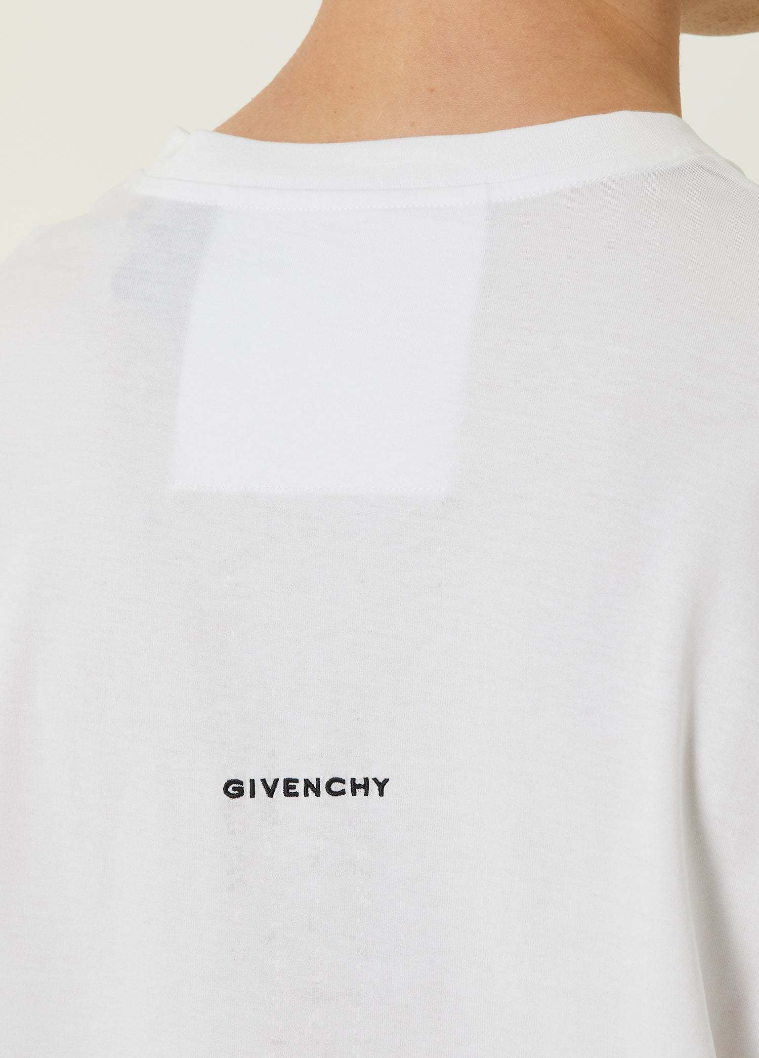 GIVENCHY T-SHIRT
