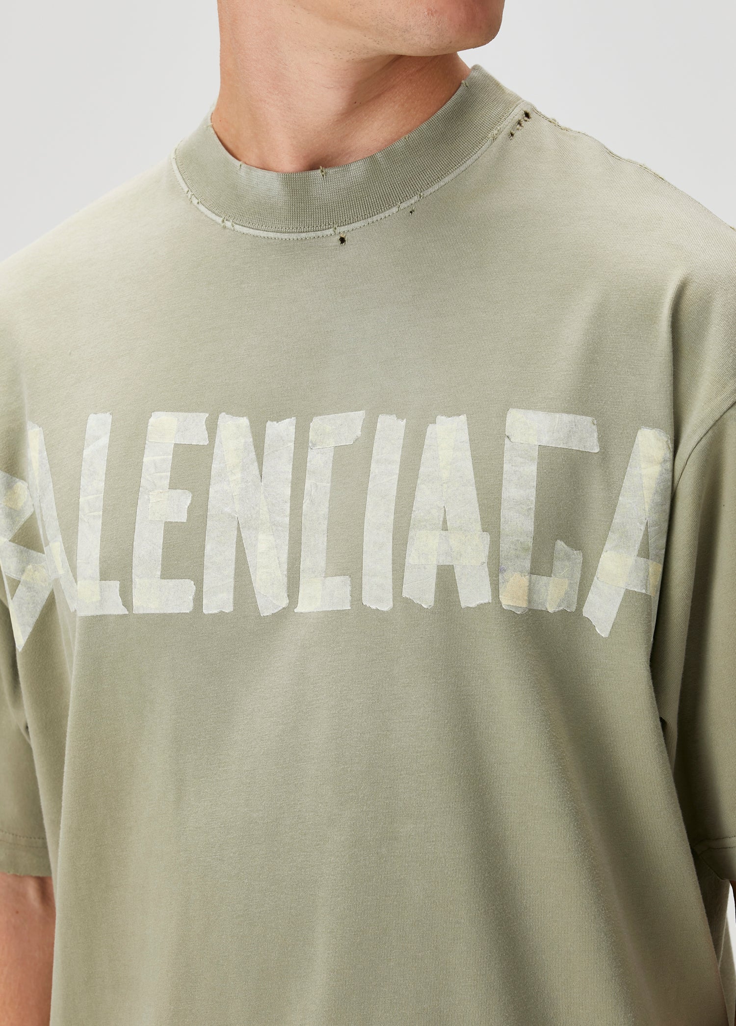 BALENCIAGA MEDIUM FIT T-SHIRT