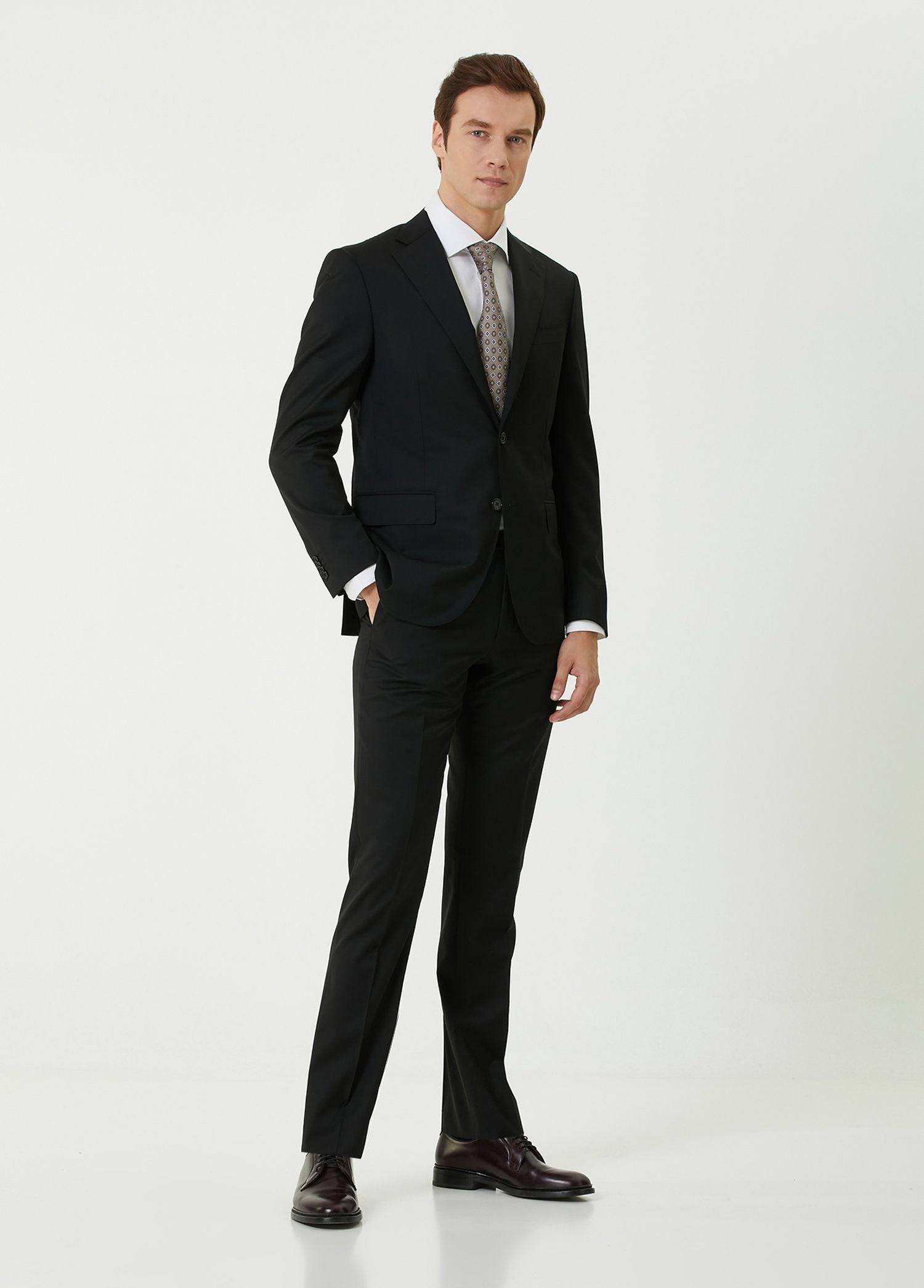 CORNELIANI SUIT - BEYMEN