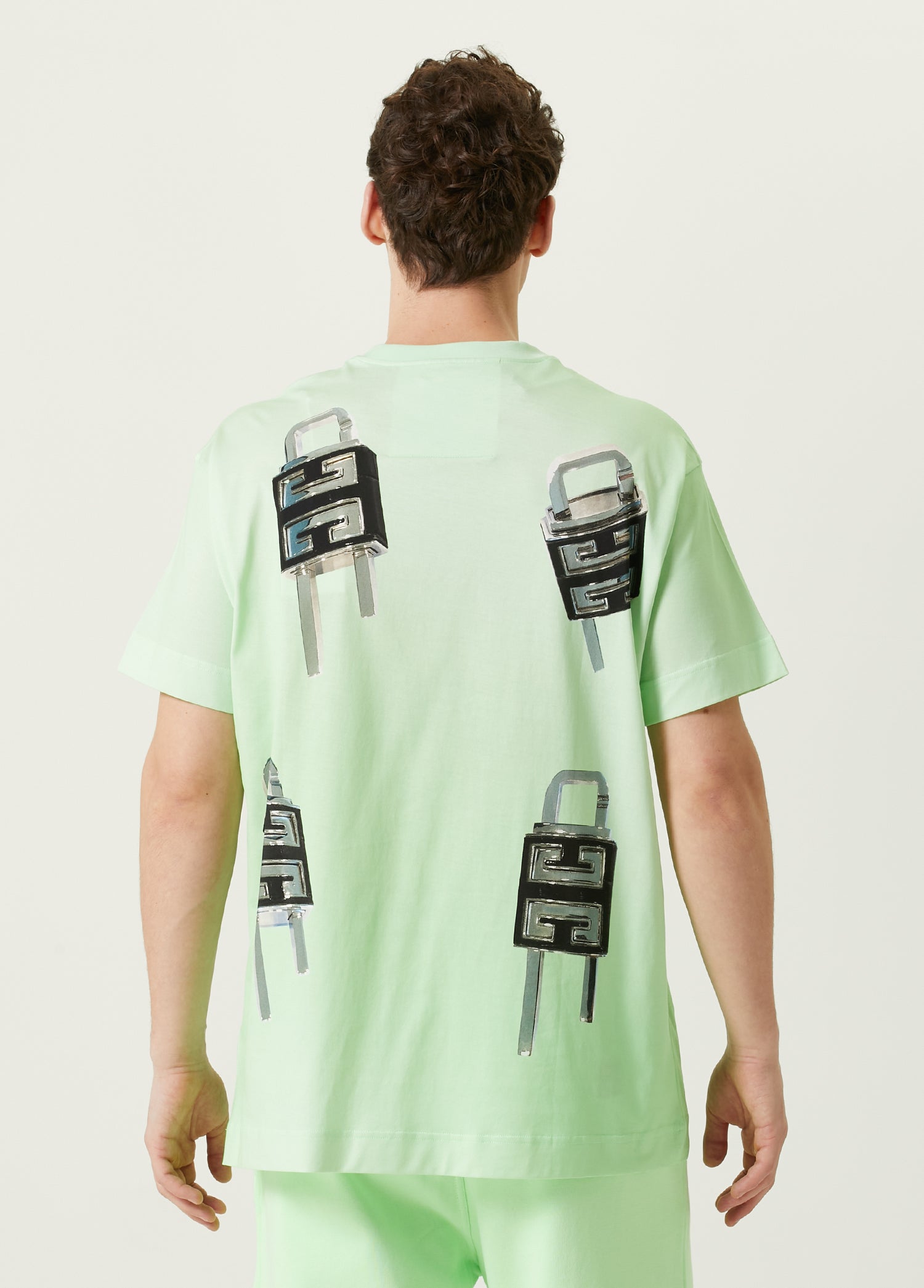 GIVENCHY T-SHIRT