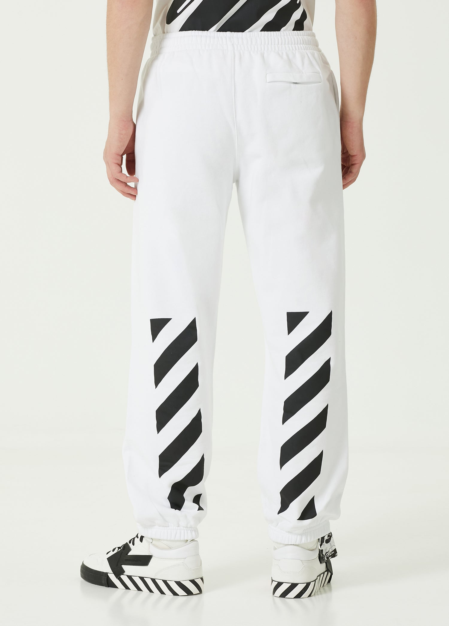 OFF-WHITE SWEATPANTS