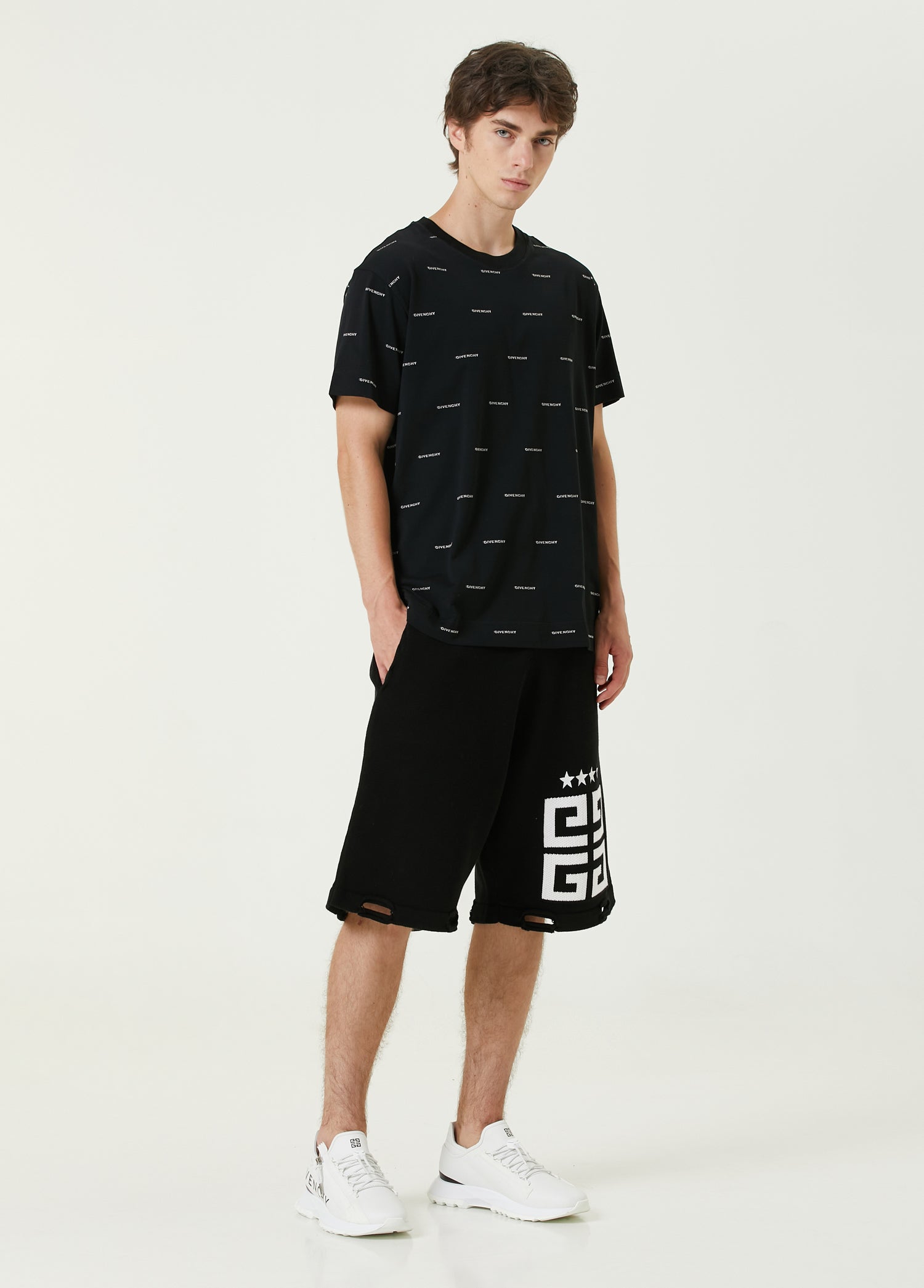 GIVENCHY T-SHIRT