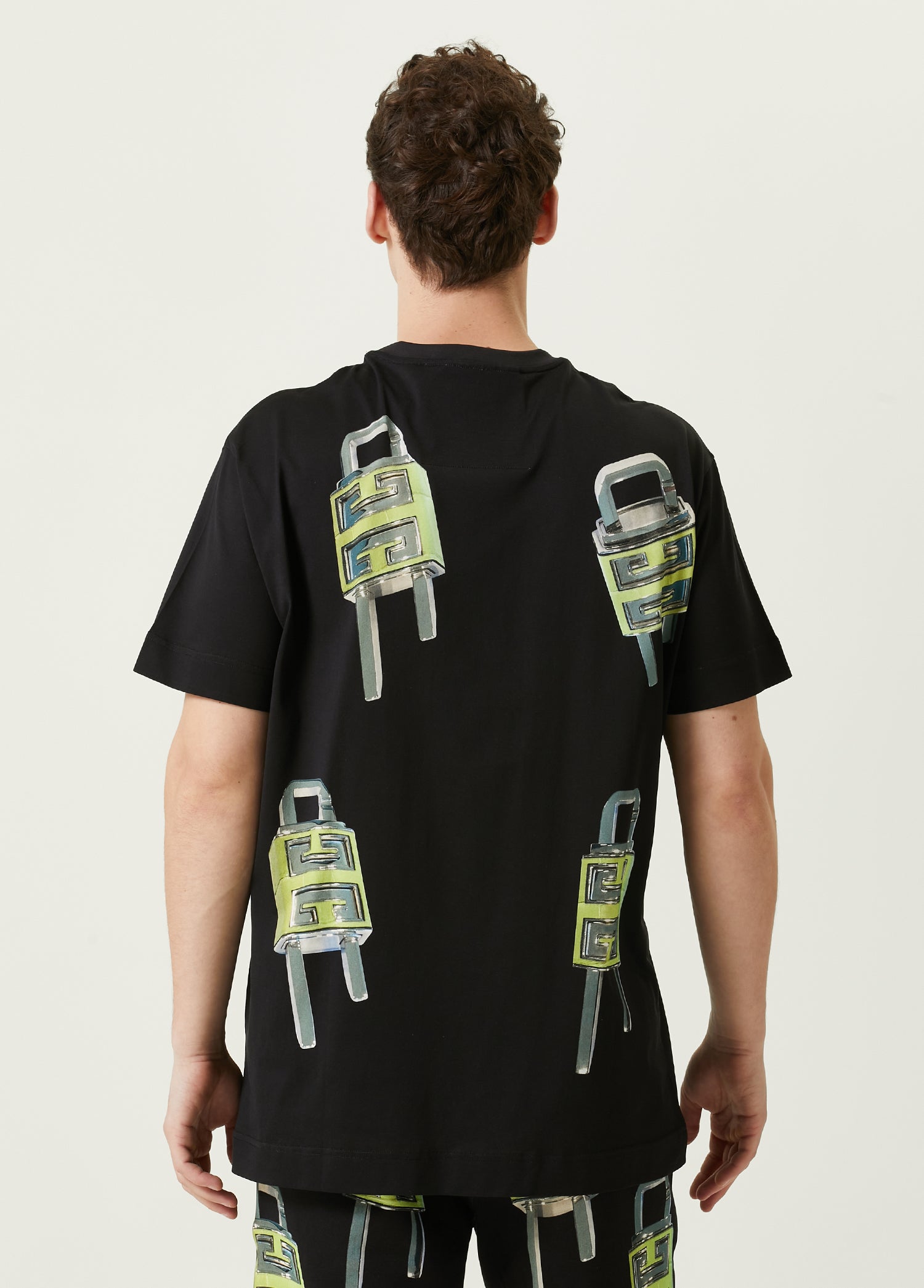 GIVENCHY T-SHIRT