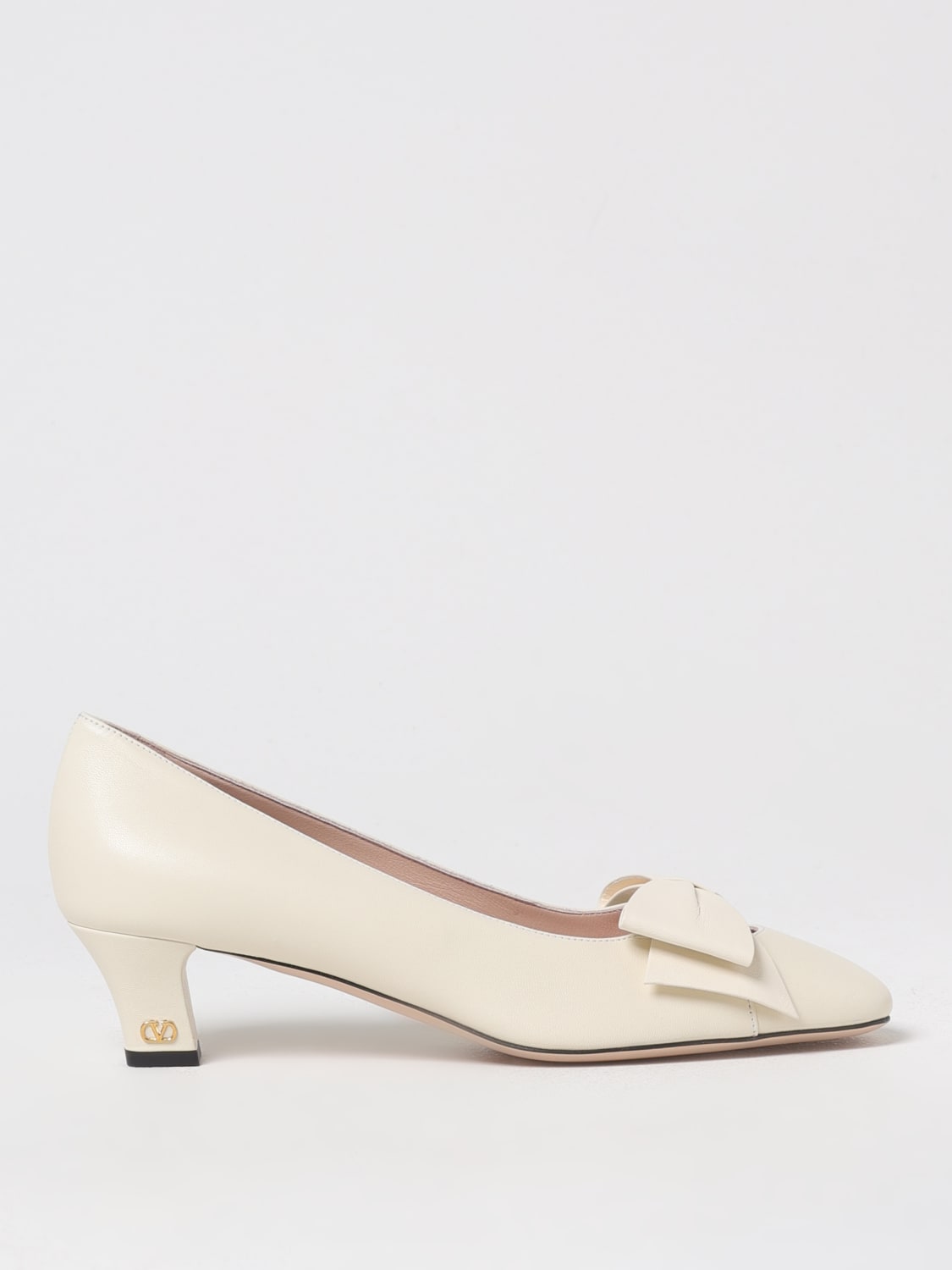 VALENTINO PUMP BRASS LOGO - BEYMEN